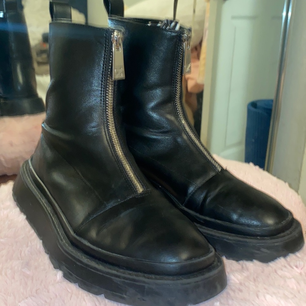 Zara Women Boots
